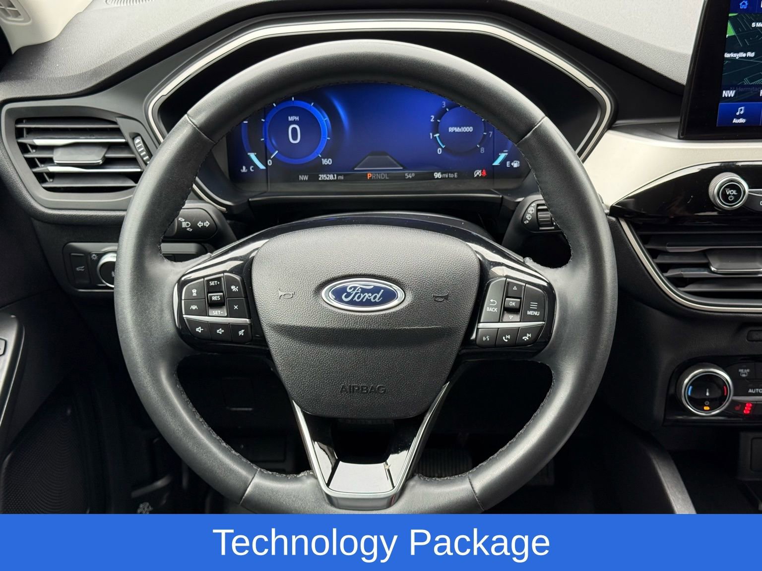 Used 2022 Ford Escape SEL w/ Technology Package image 31
