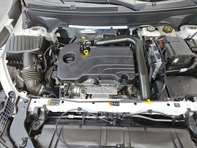 Used 2023 GMC Terrain SLT FWD image 24