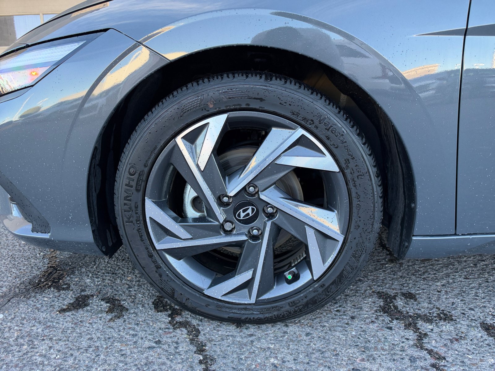 Certified 2025 Hyundai Elantra Sport FWD image 26