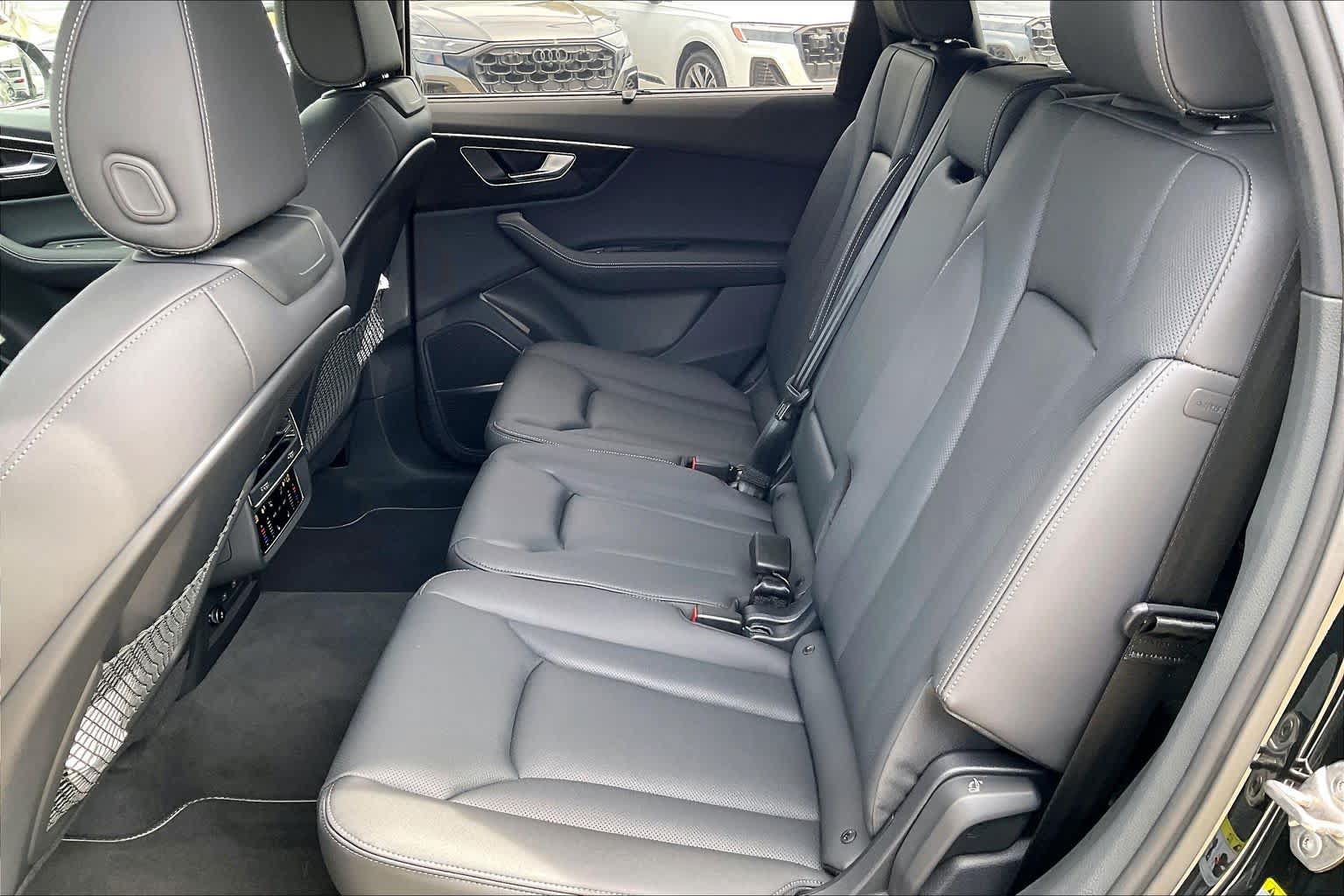 New 2026 Audi Q7 2.0T Premium Plus AWD/4WD image 17