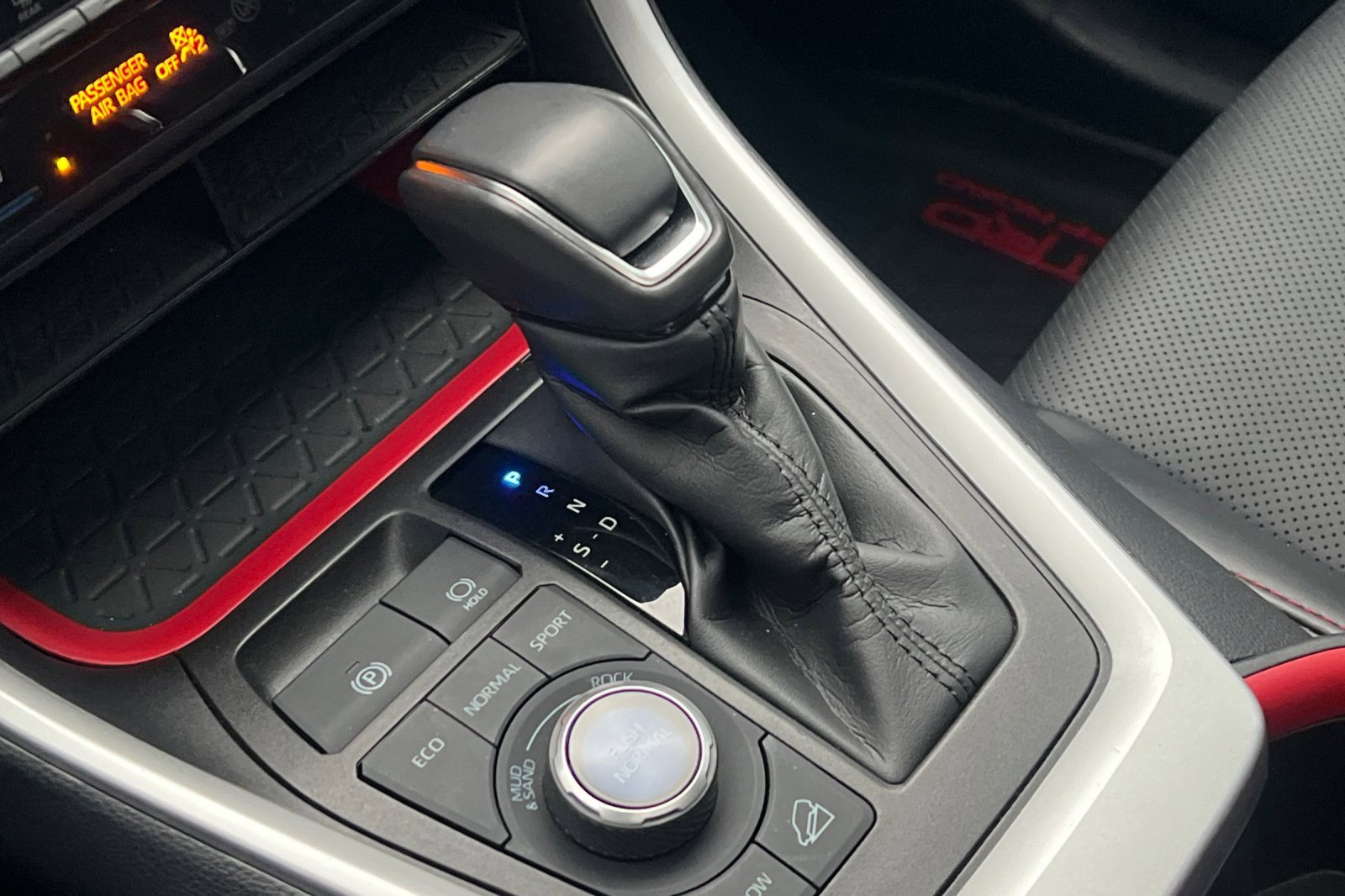 Certified 2022 Toyota RAV4 TRD Off-Road image 18