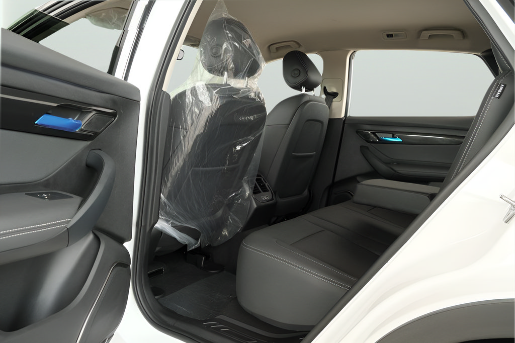 New 2025 VinFast VF 8 Eco AWD/4WD image 14