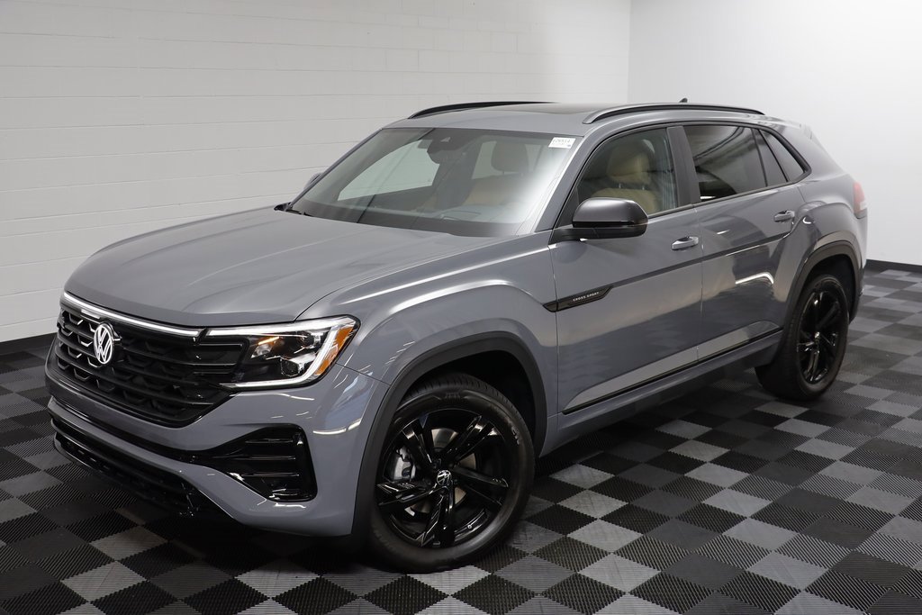 New 2026 Volkswagen Atlas Cross Sport SEL R-Line image 2