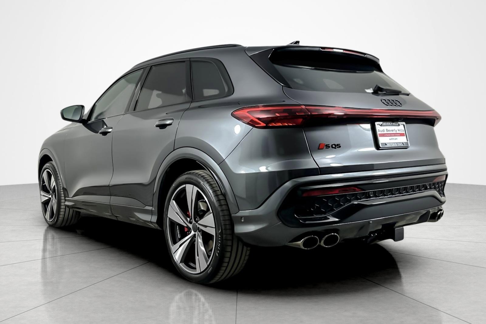 New 2026 Audi SQ5 Premium Plus image 4