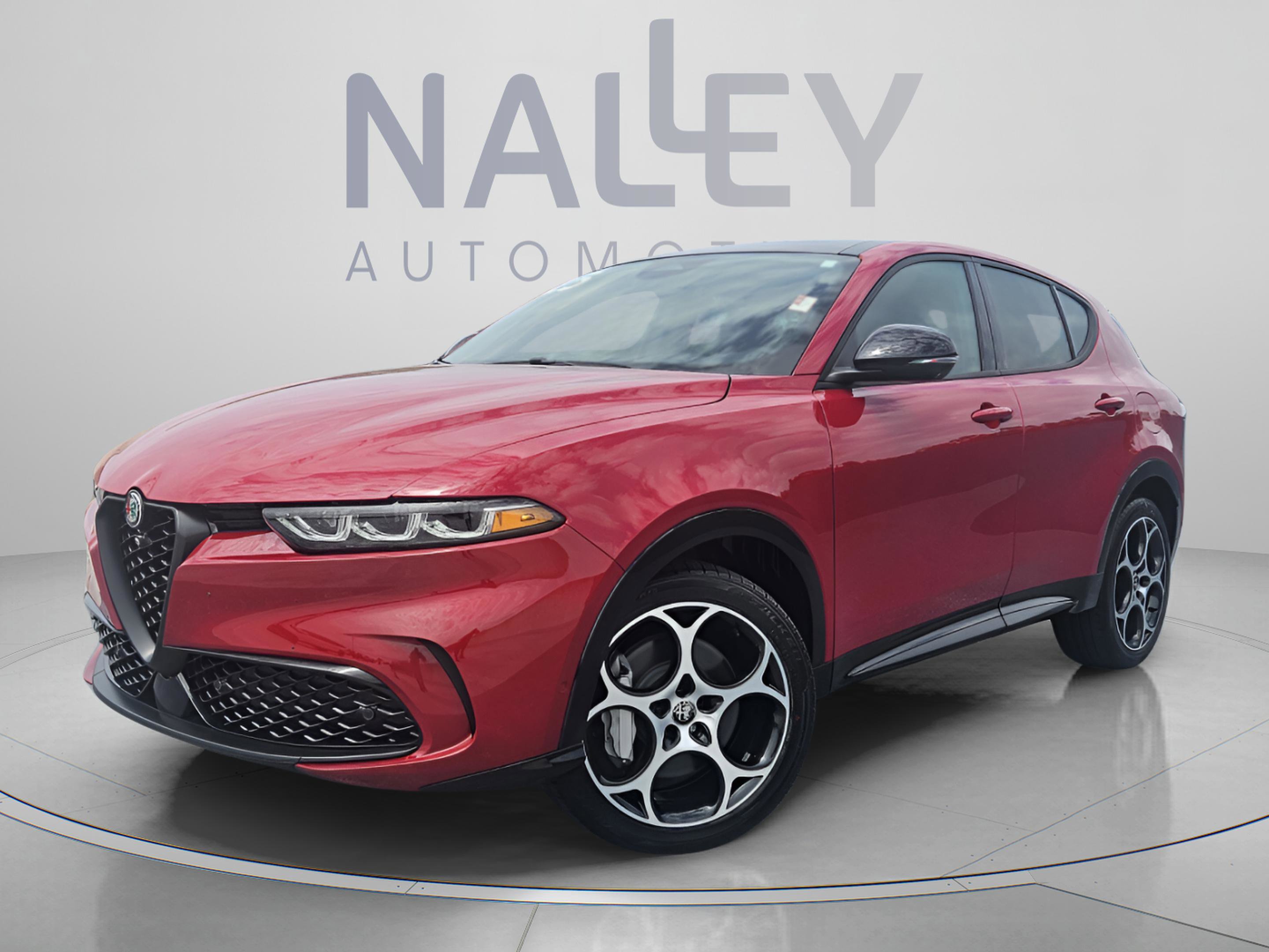 Used 2025 Alfa Romeo Tonale AWD/4WD image 1