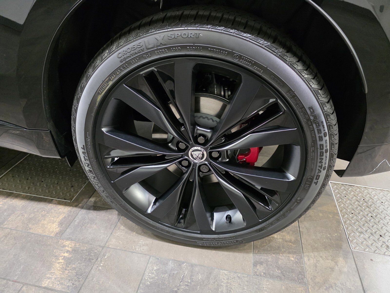 New 2026 Jaguar F-PACE R-Dynamic S image 14