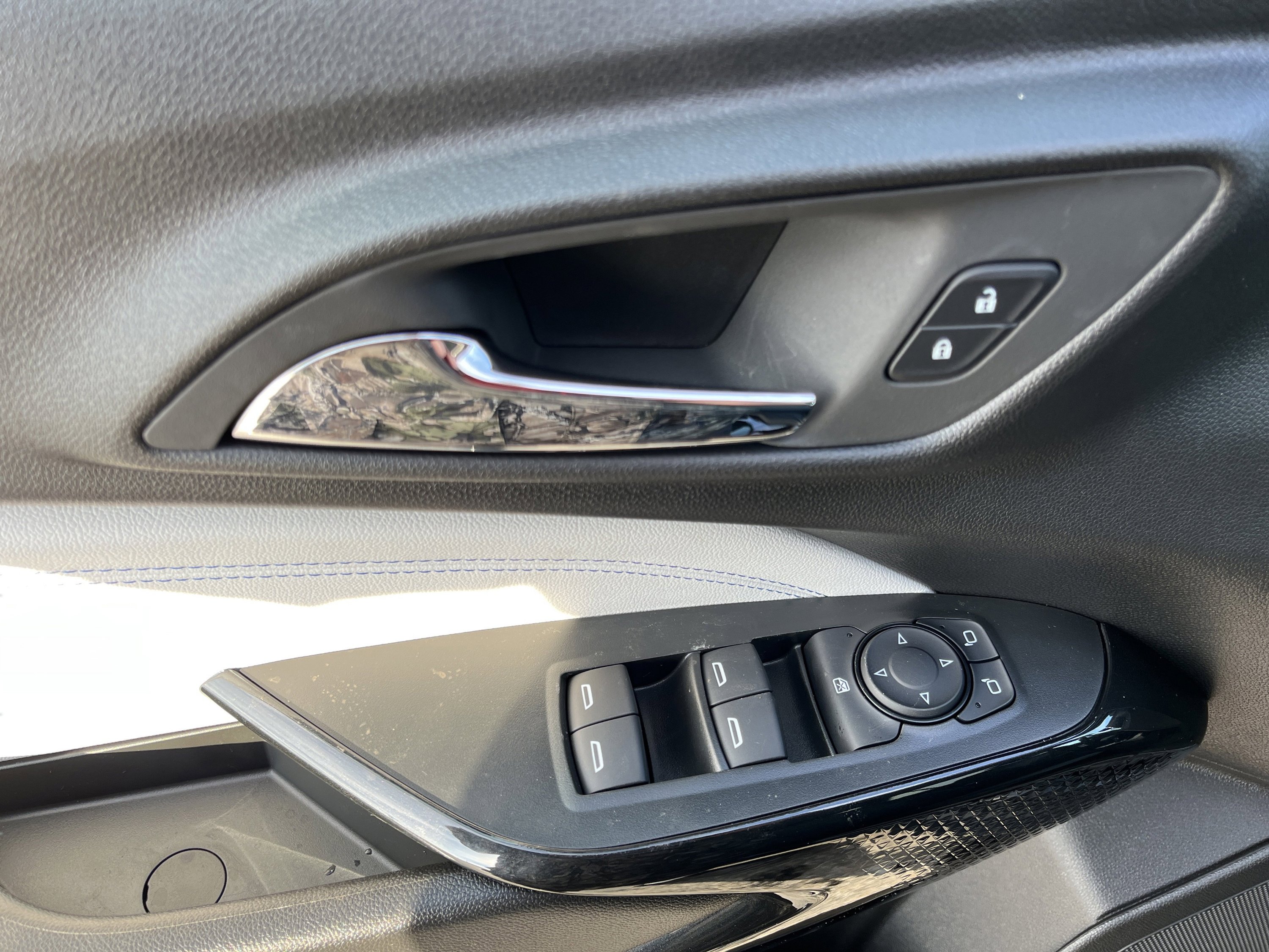 New 2026 Chevrolet Trax LT image 14