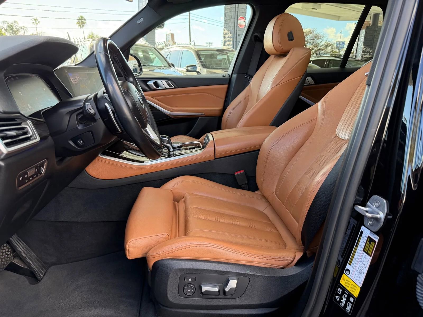 Used 2019 BMW X5 xDrive40i w/ Convenience Package image 32