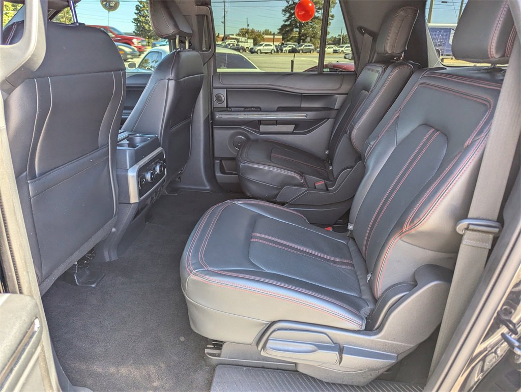 Used 2022 Ford Expedition Max Limited image 12