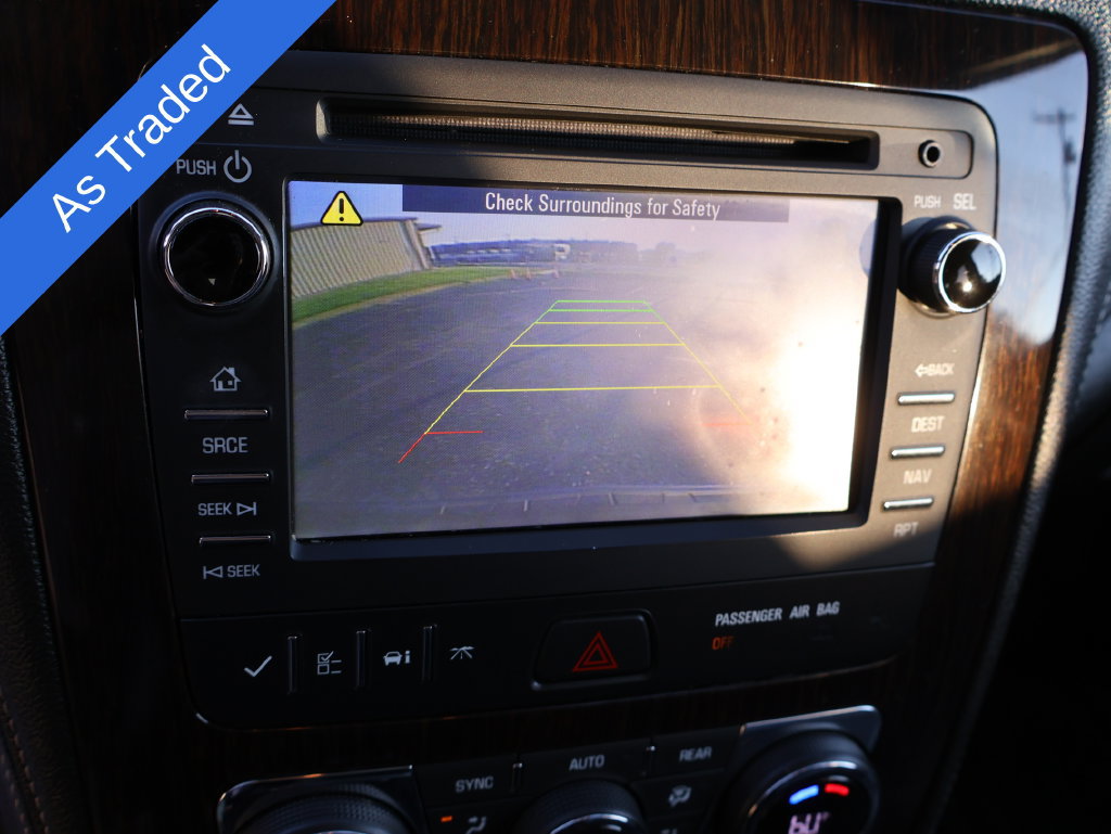 Used 2017 Chevrolet Traverse LT FWD image 28