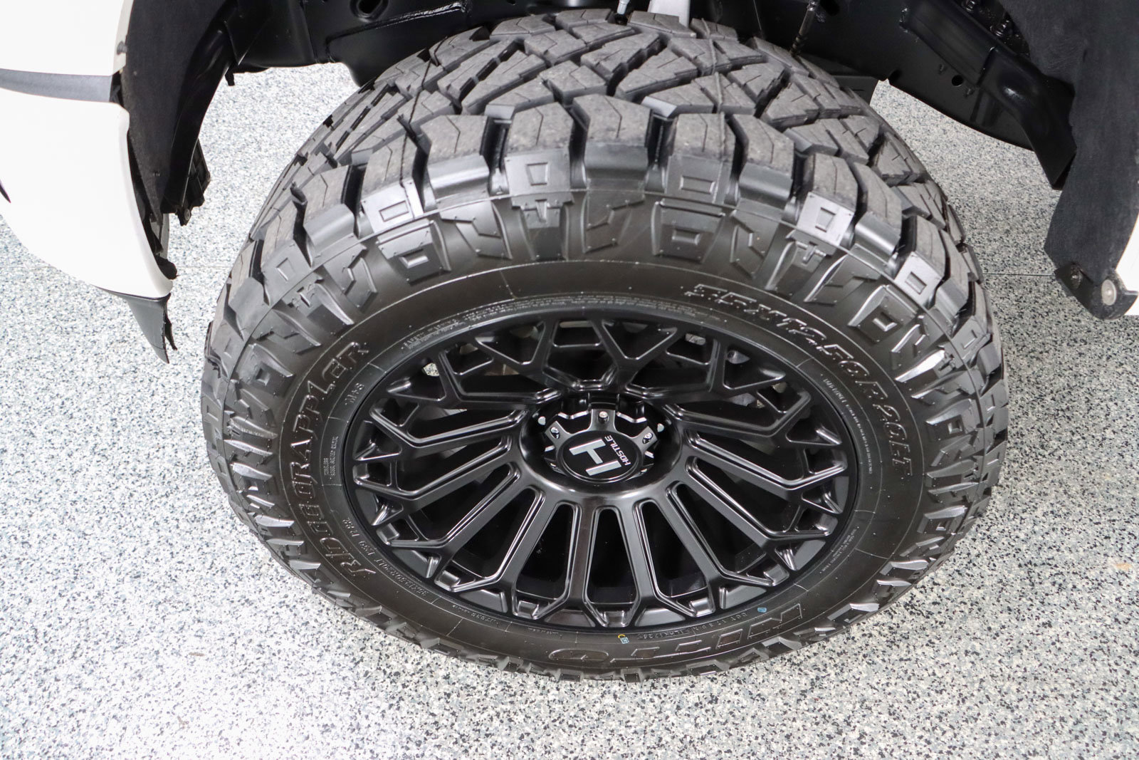 Used 2024 Ford F150 Lariat w/ Equipment Group 502A High AWD/4WD image 12