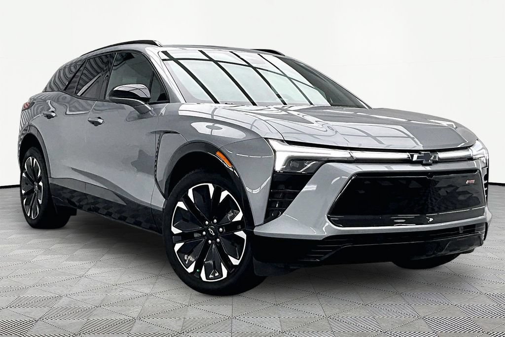 Used 2024 Chevrolet Blazer EV RS AWD/4WD image 12