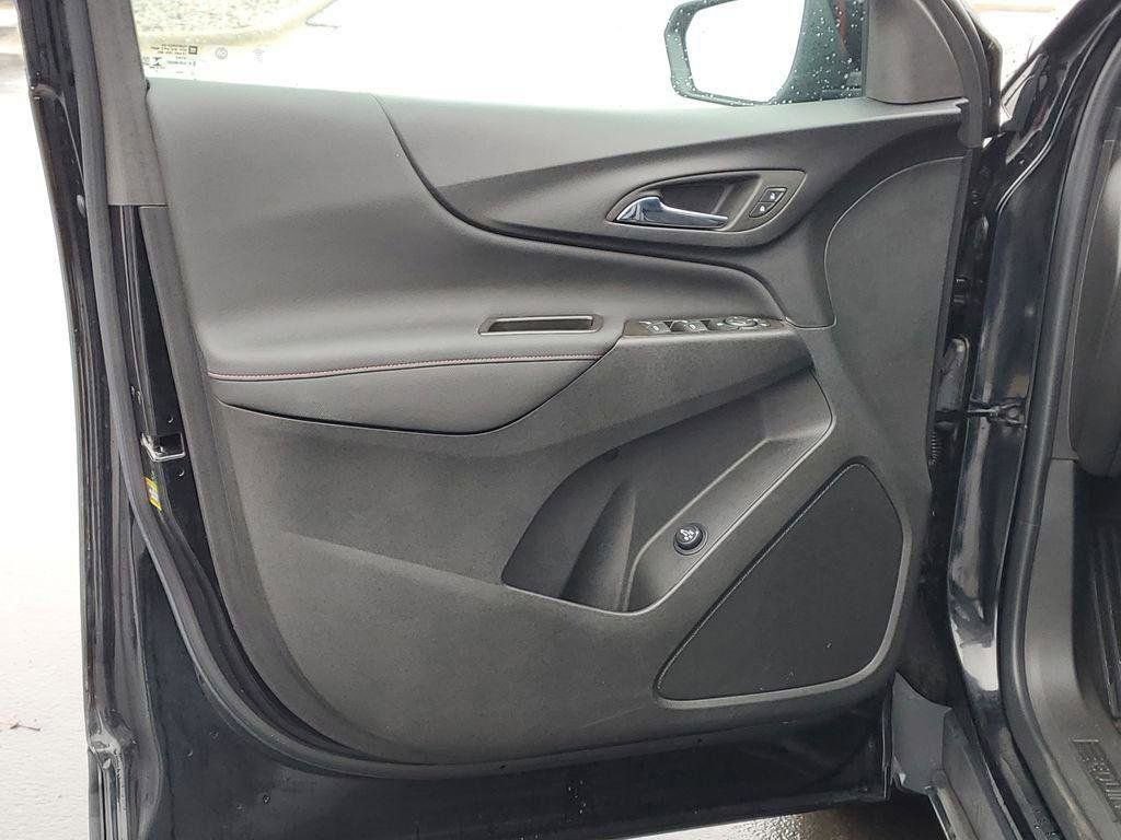 Certified 2023 Chevrolet Equinox RS image 20