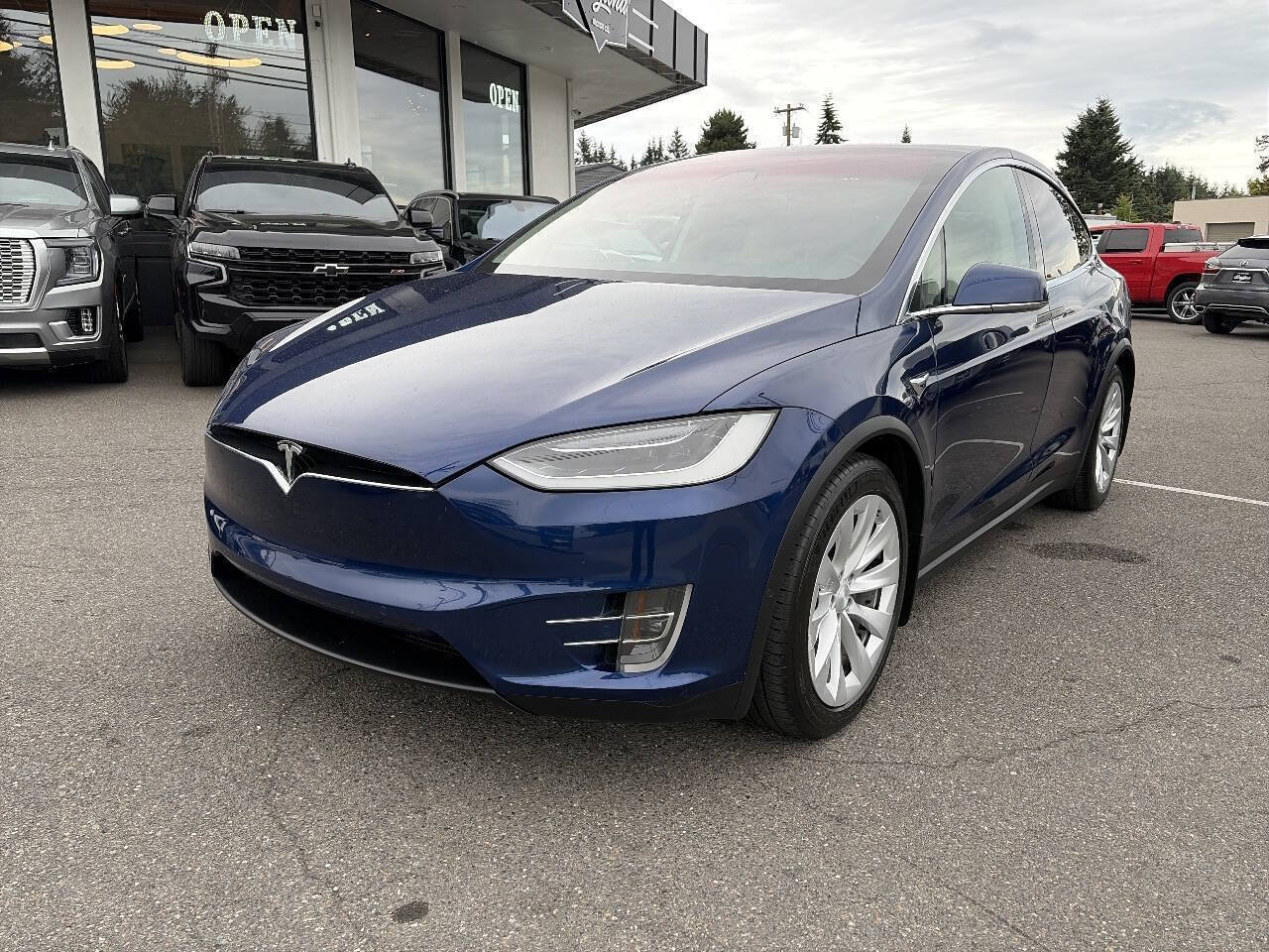 Used 2017 Tesla Model X 100D AWD/4WD image 1