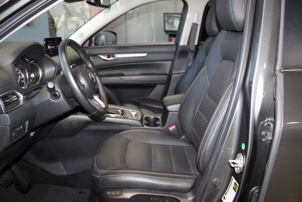 Used 2023 MAZDA CX-5 AWD 2.5 S w/ Preferred Package image 13