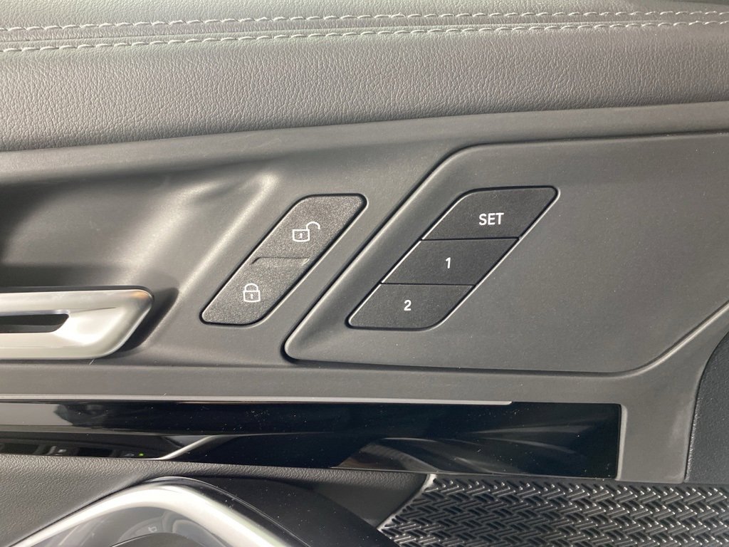 New 2026 BMW X1 xDrive28i w/ Convenience Package image 9