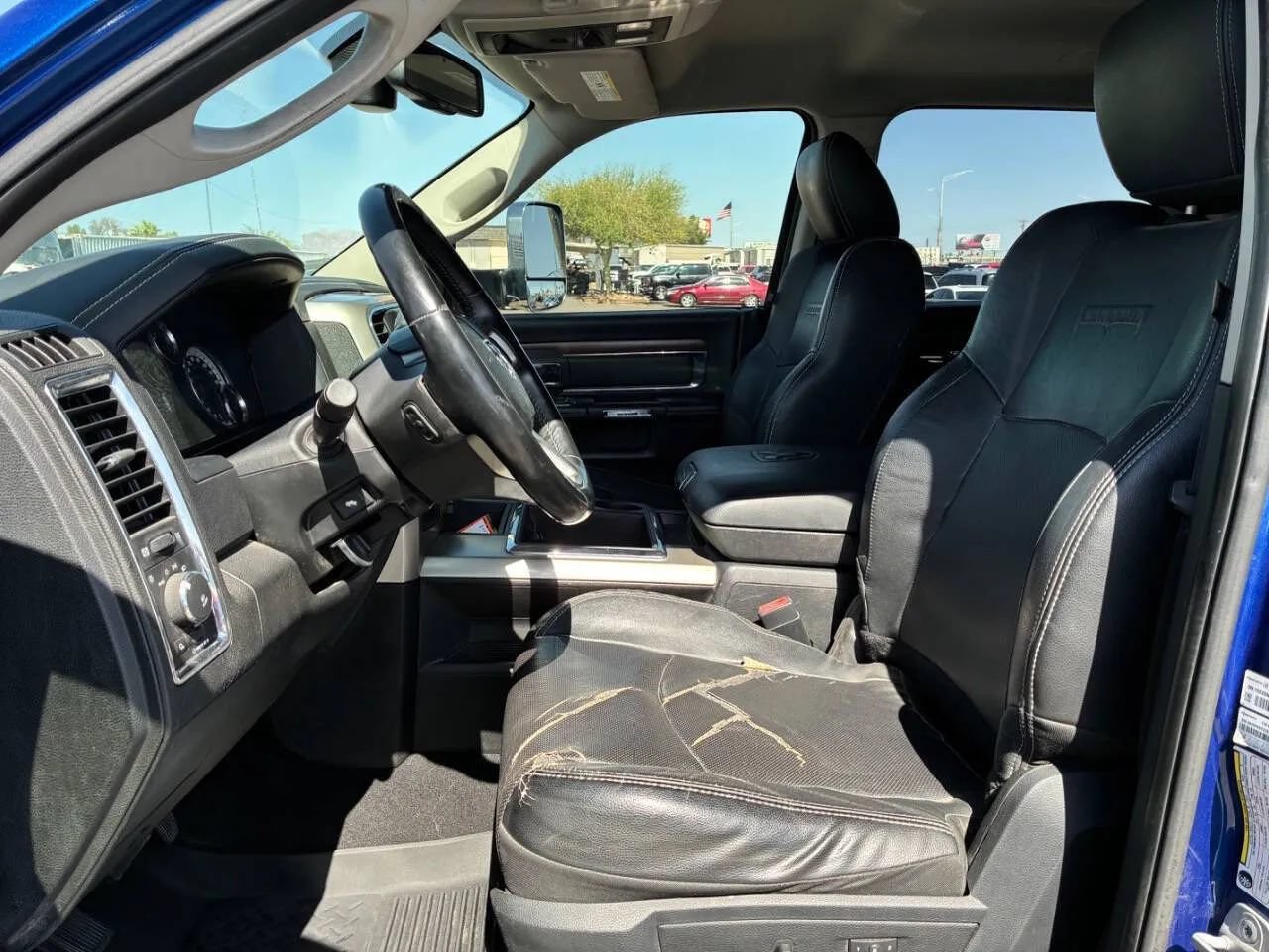 Used 2014 RAM 2500 Laramie w/ Convenience Group AWD/4WD image 11