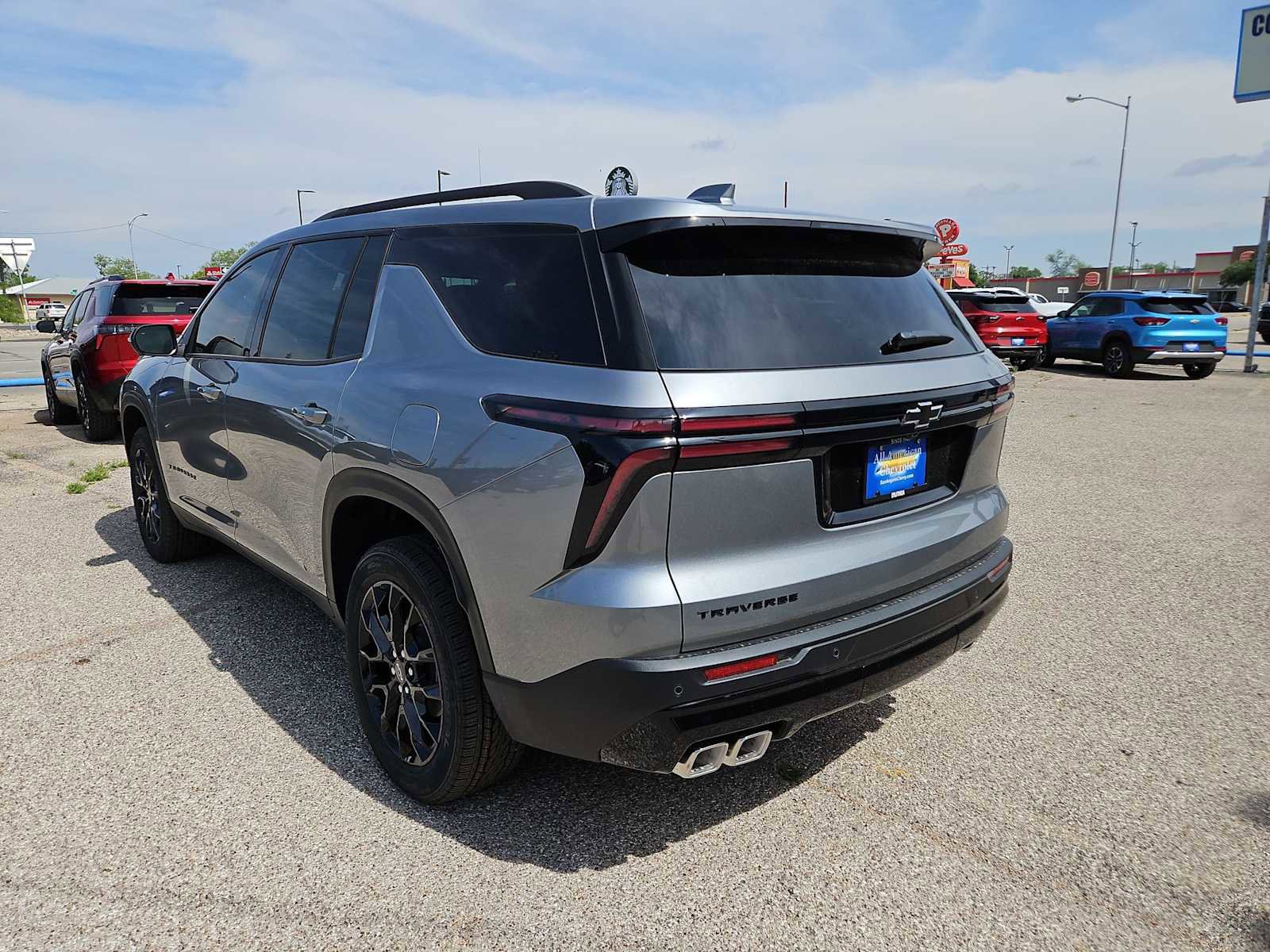 New 2026 Chevrolet Traverse LT w/ Midnight/Sport Edition image 6