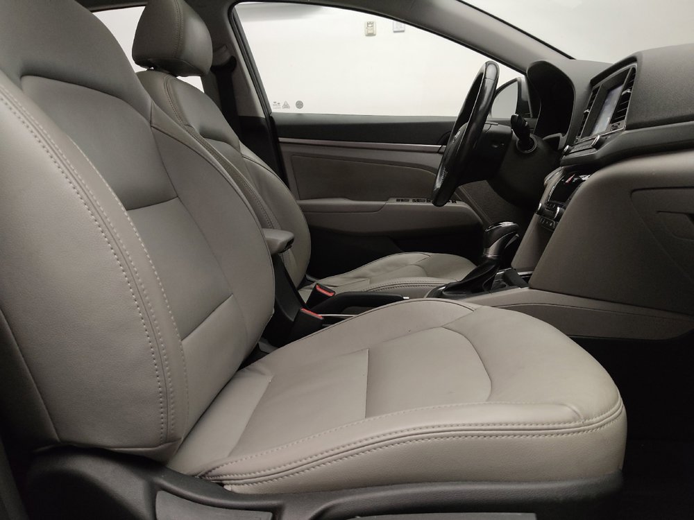 Used 2018 Hyundai Elantra Value Edition FWD image 21