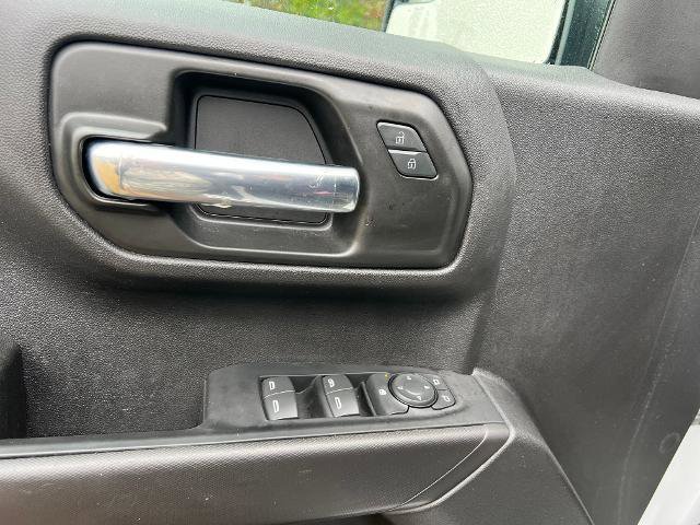 Used 2022 Chevrolet Silverado 1500 Custom image 8
