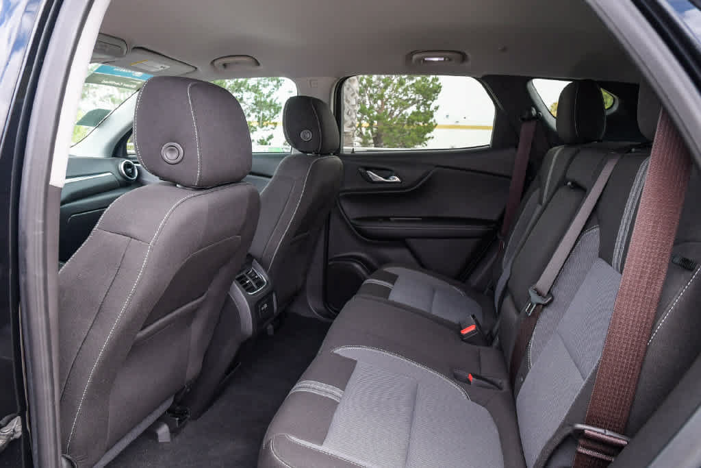 Used 2023 Chevrolet Blazer LT w/ Convenience Package FWD image 19