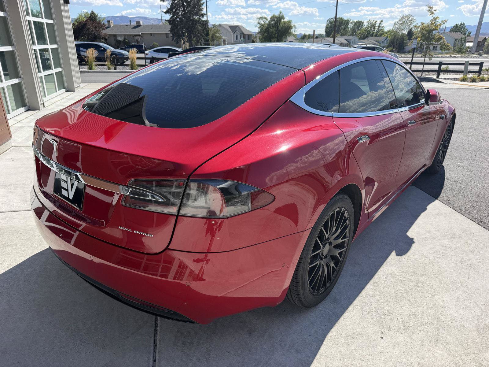 Used 2020 Tesla Model S Long Range Plus AWD/4WD image 8