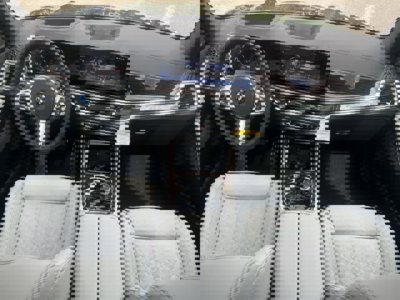 New 2026 BMW X5 xDrive40i w/ M Sport Package image 29