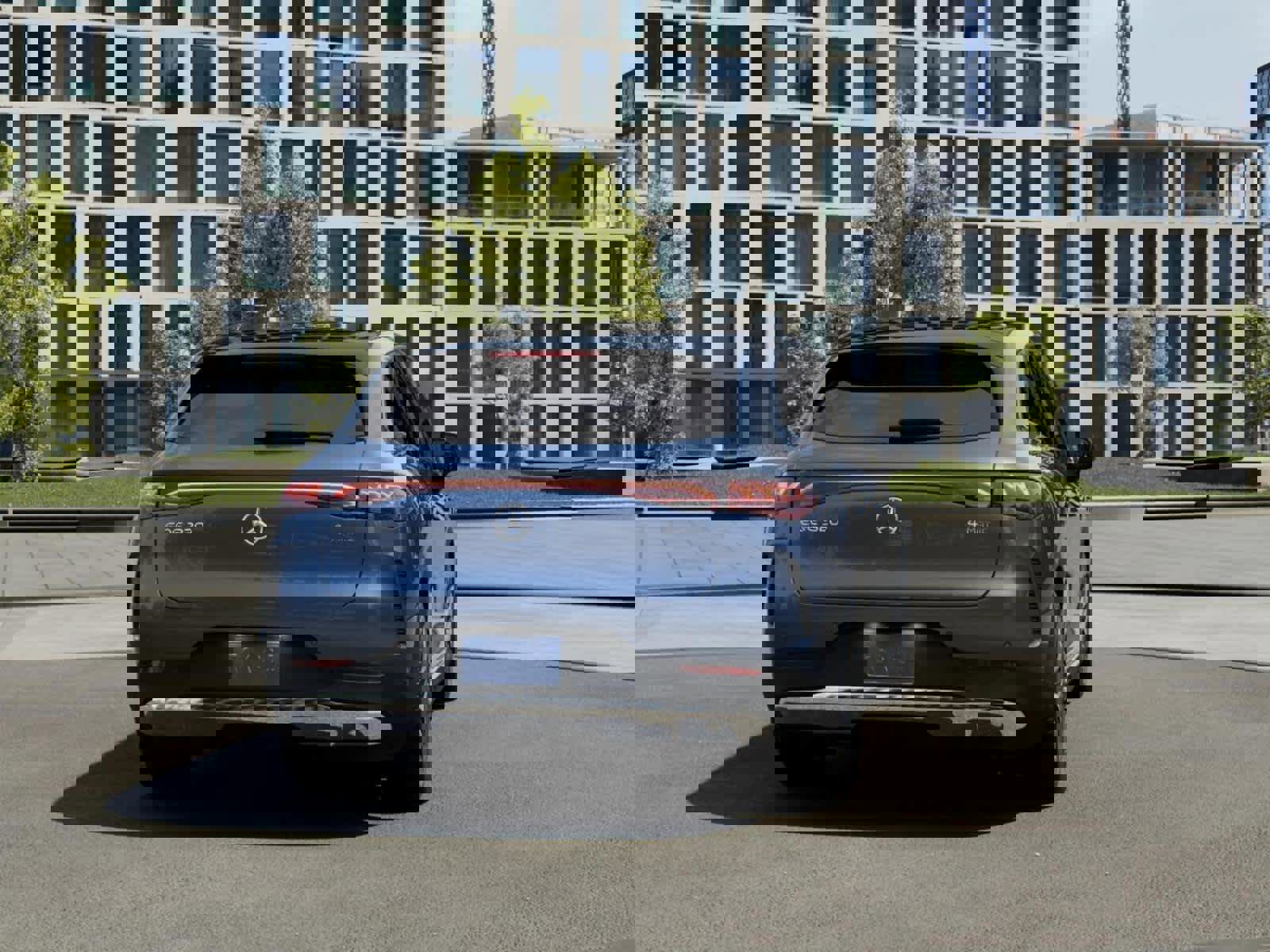 New 2026 Mercedes-Benz EQE 320 4MATIC SUV image 23