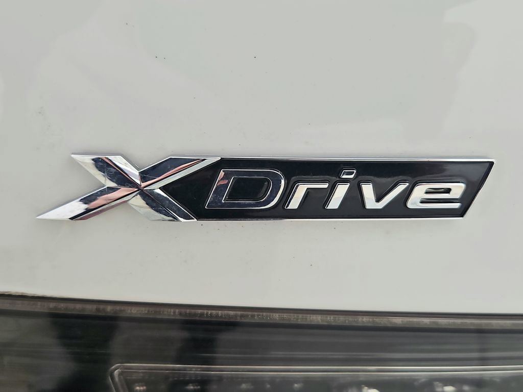 Used 2023 BMW 330i xDrive Sedan w/ Driving Assistance Package AWD/4WD image 34