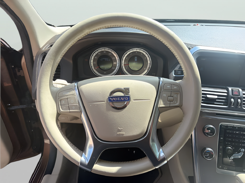 Used 2012 Volvo XC60 3.2 FWD image 17