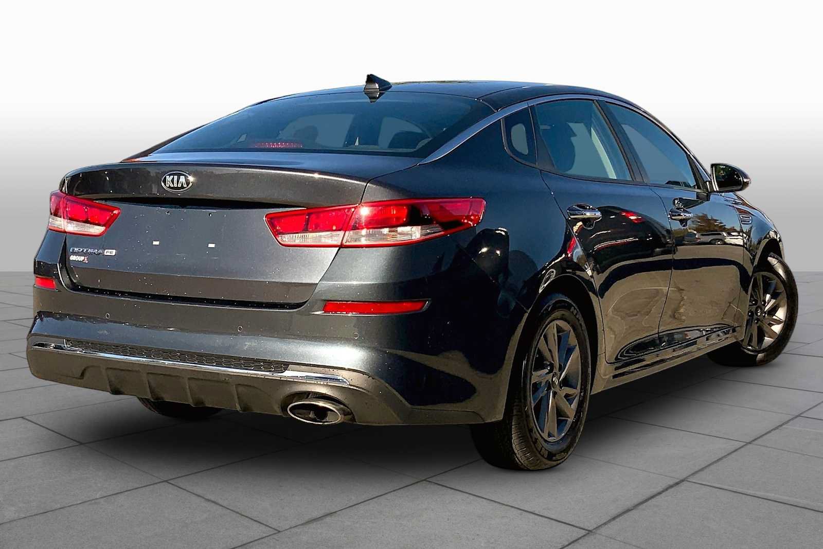 Used 2020 Kia Optima LX FWD image 12