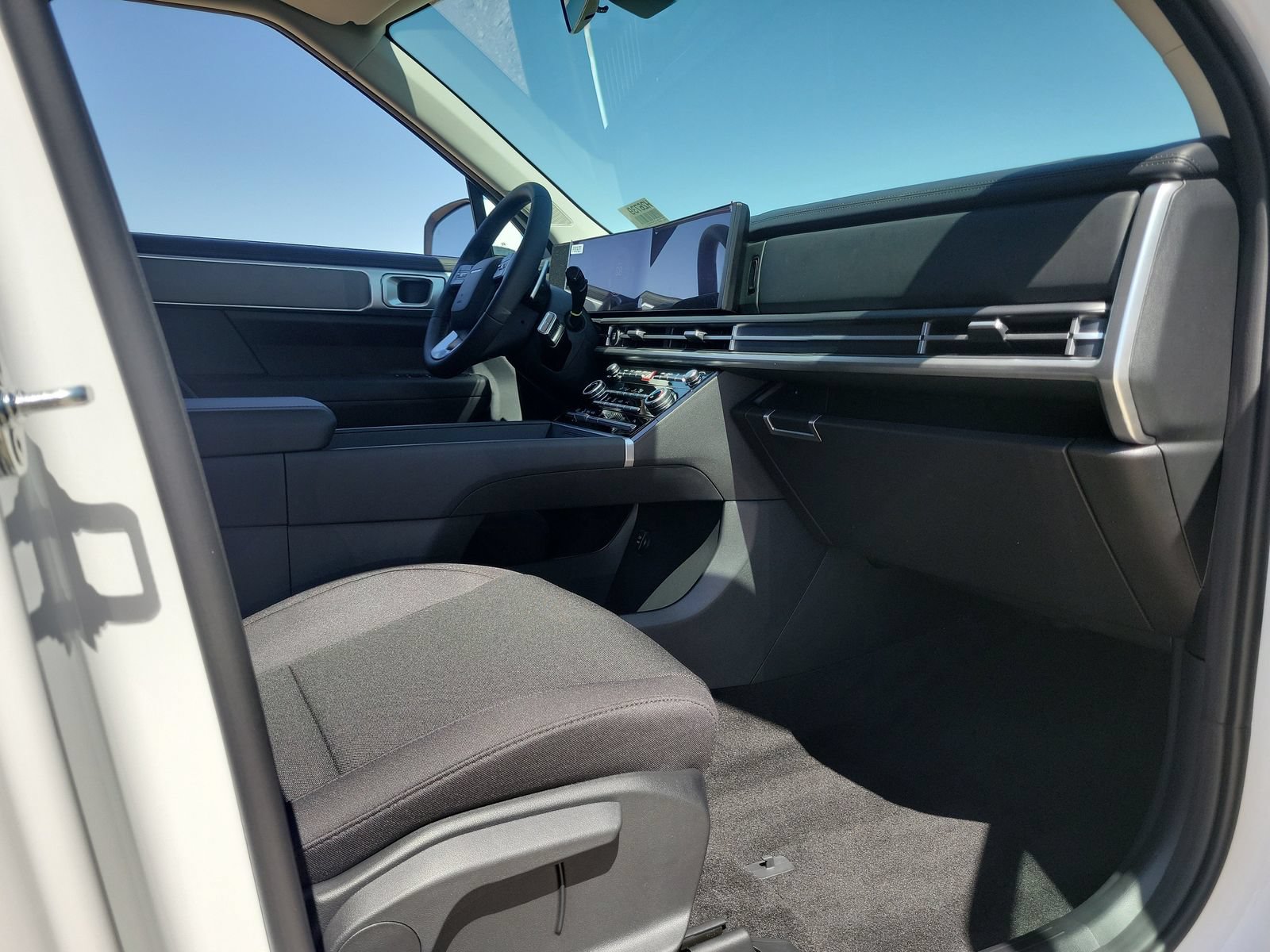 New 2026 Hyundai Santa Fe SE FWD image 17