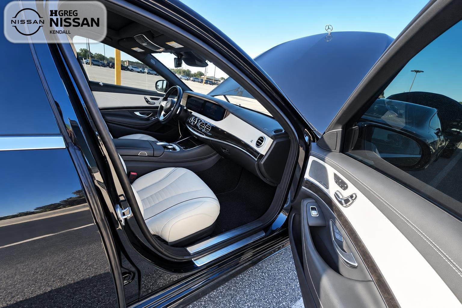 Used 2018 Mercedes-Benz S 560 4MATIC Sedan image 8