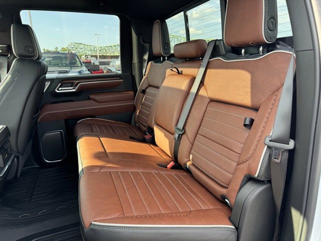 New 2026 GMC Sierra 2500 Denali Ultimate w/ Max Trailering Package image 12