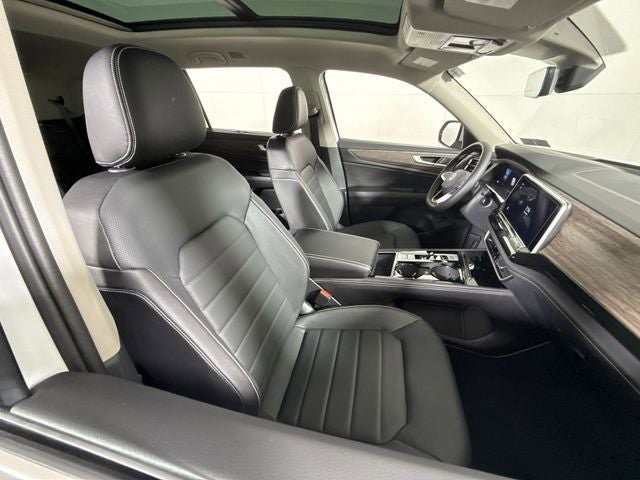 New 2026 Volkswagen Atlas SEL image 13