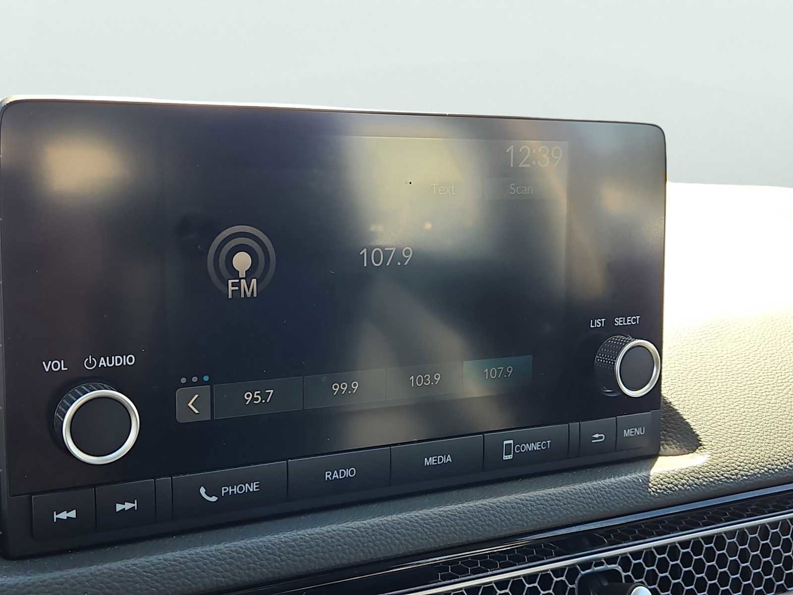 Certified 2023 Honda Civic EX-L image 26