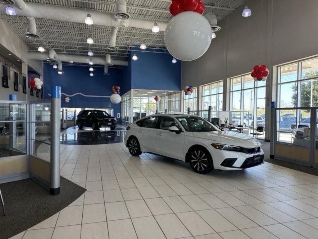 Used 2019 Honda CR-V Touring image 12