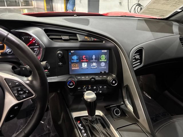 Used 2014 Chevrolet Corvette Stingray Coupe RWD image 19