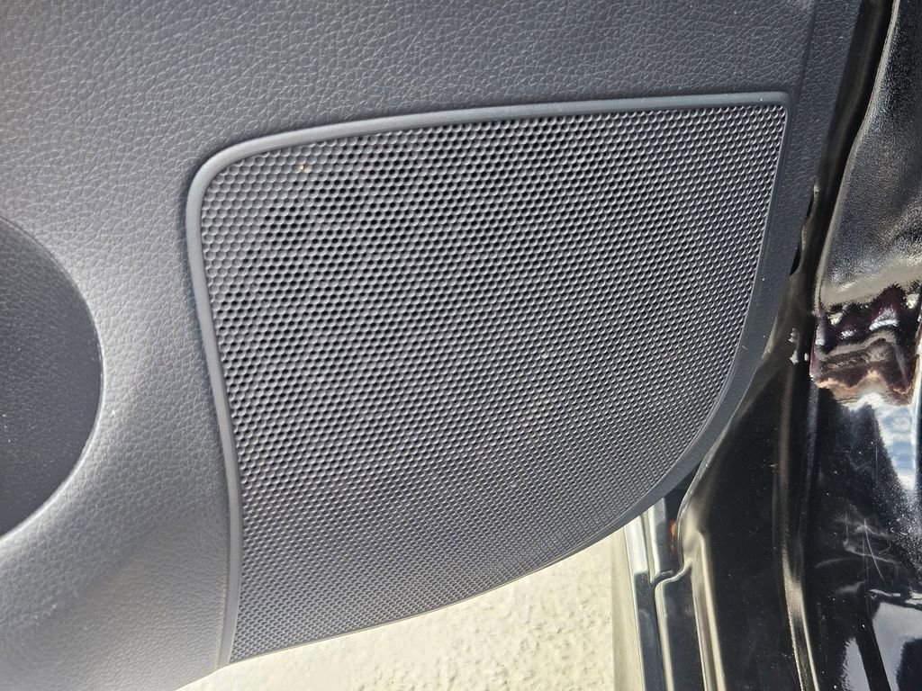 Used 2019 Nissan Sentra SR image 12