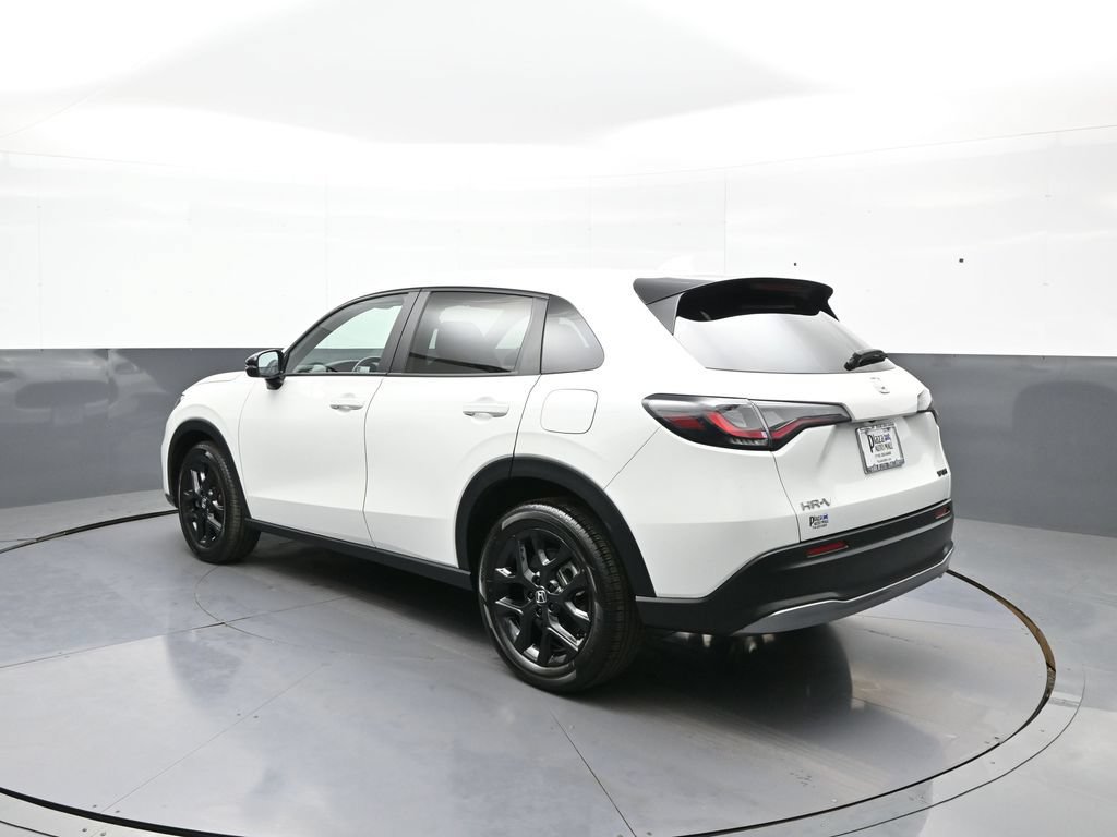 Certified 2024 Honda HR-V Sport image 8