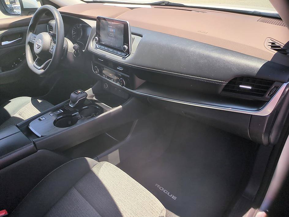 Used 2023 Nissan Rogue SV FWD image 33