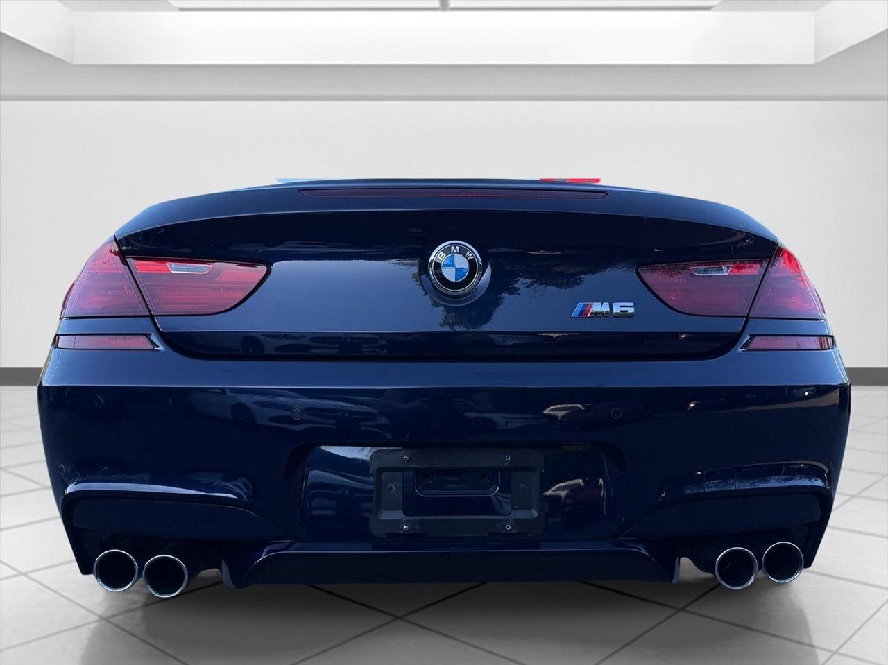 Used 2016 BMW M6 Convertible RWD image 8