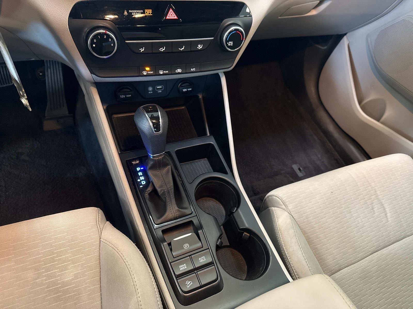 Used 2019 Hyundai Tucson SE image 23