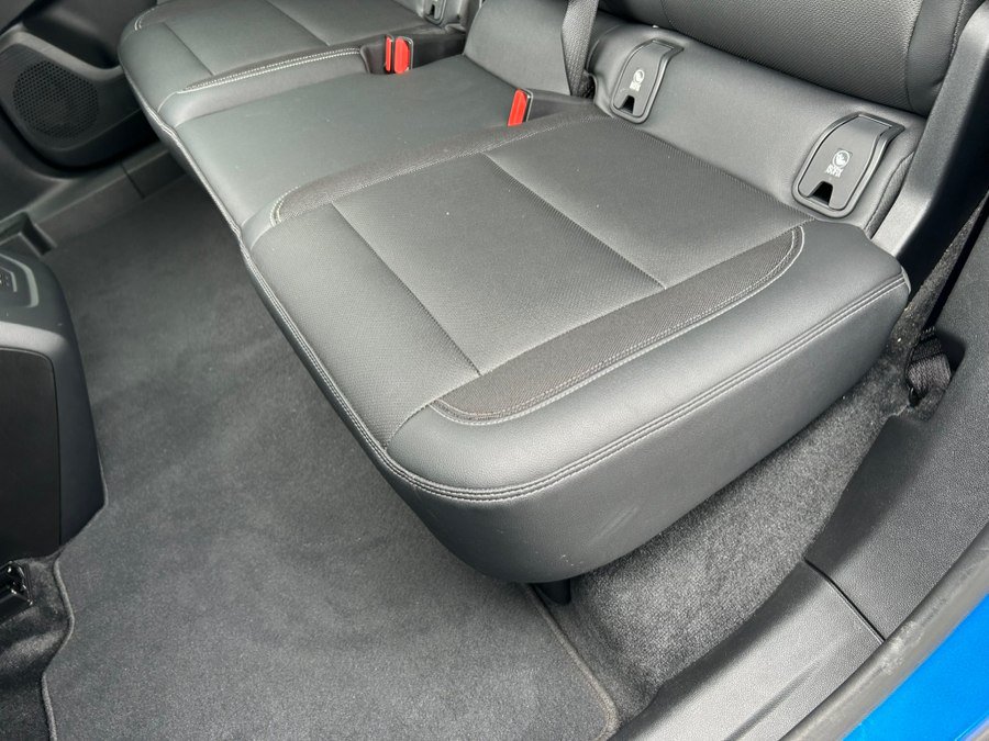 Used 2024 Chevrolet Blazer EV LT AWD/4WD image 44