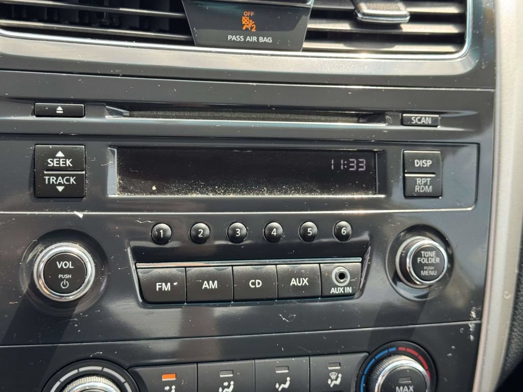 Used 2013 Nissan Altima 2.5 S FWD image 25