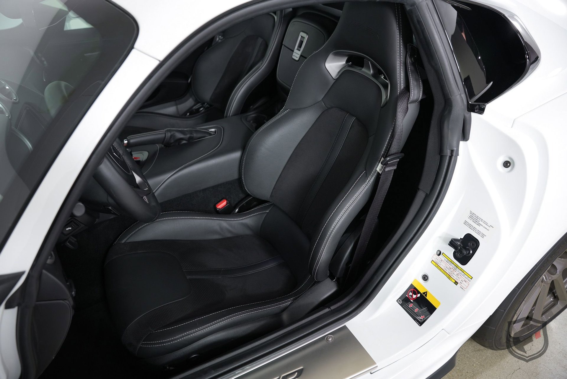 Used 2013 SRT Viper GTS image 16