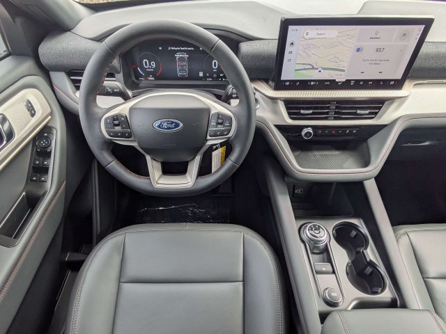 New 2027 Ford Explorer Active w/ Active Comfort Package RWD image 17