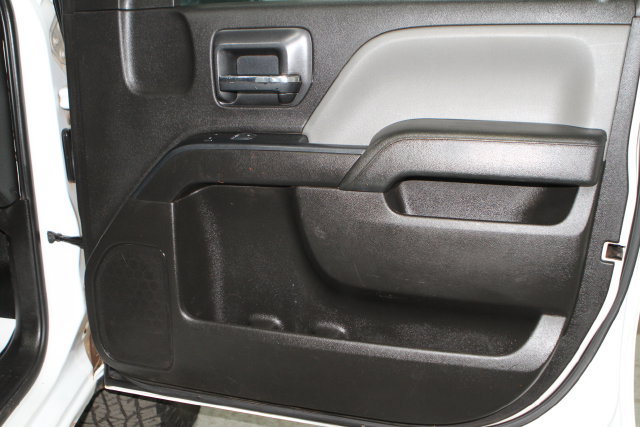 Used 2018 Chevrolet Silverado 3500 W/T AWD/4WD image 20