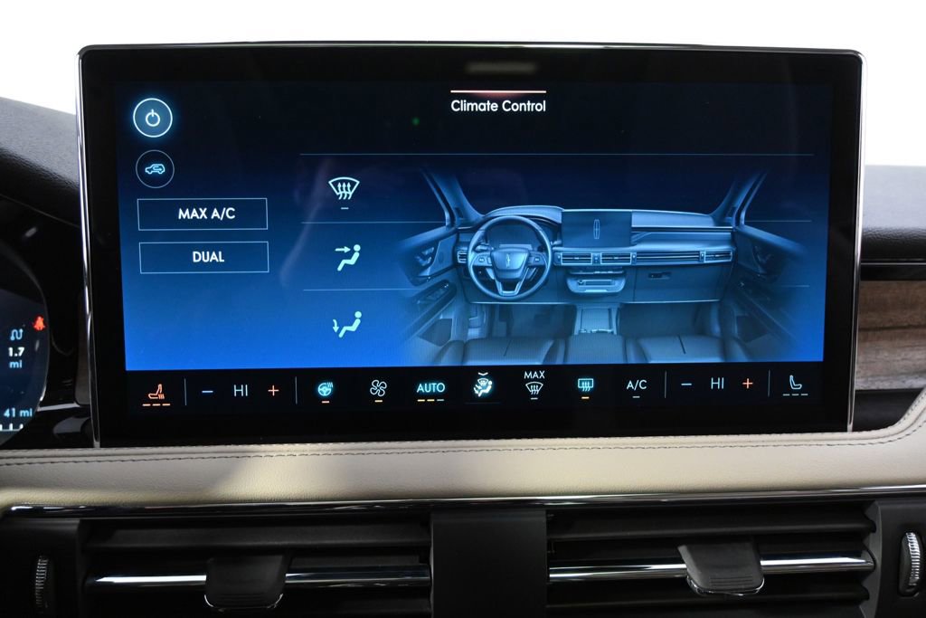 New 2026 Lincoln Corsair Reserve w/ Jet Appearance Package AWD/4WD image 29