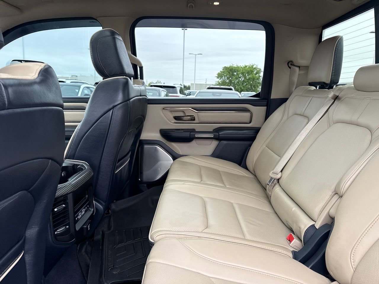 Used 2021 RAM 1500 Limited AWD/4WD image 14